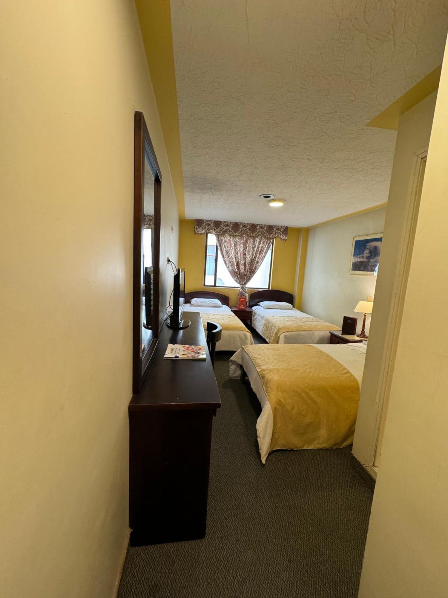Hotel Los Andes อิปิอาเลส ภายนอก รูปภาพ