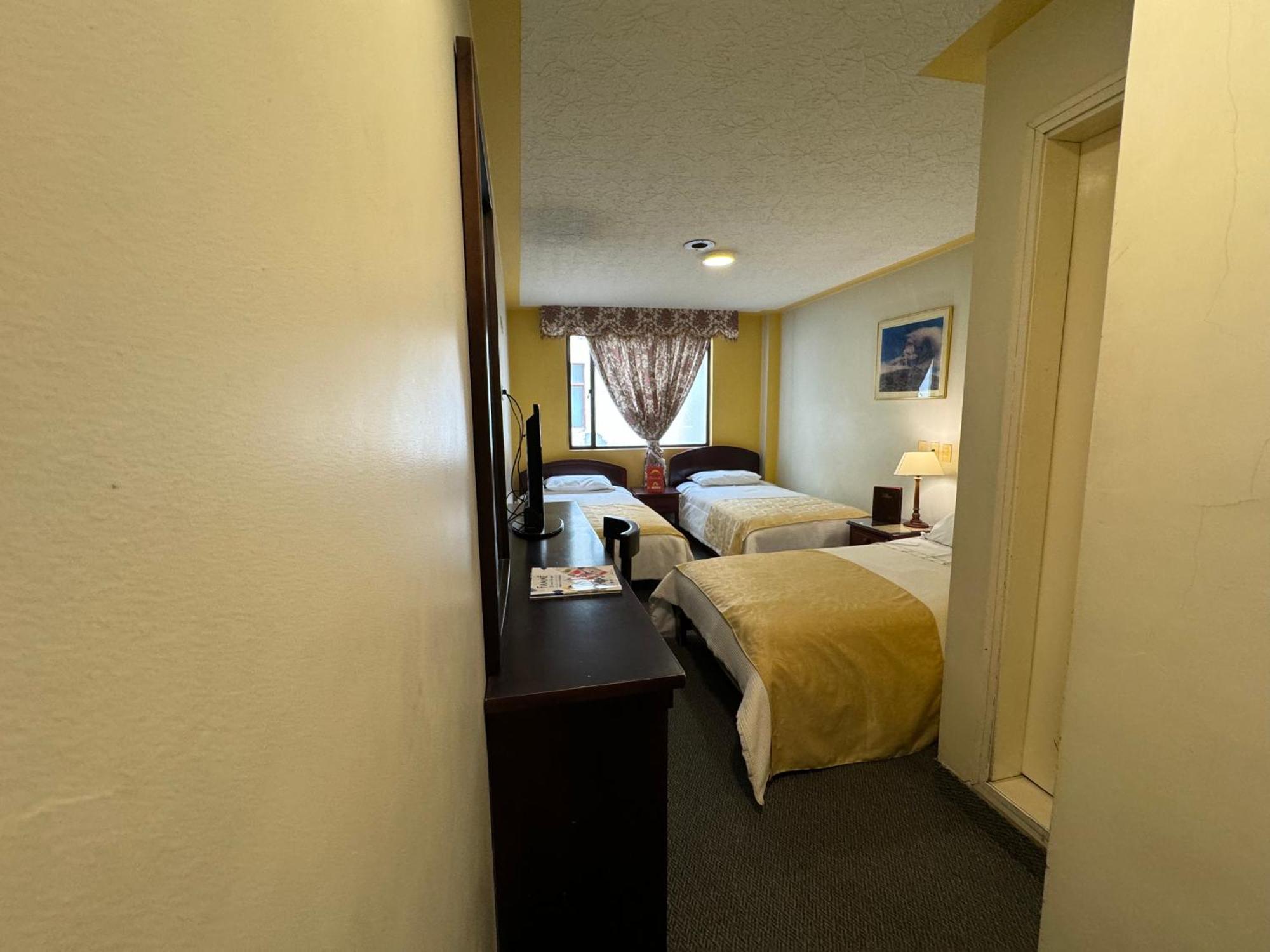 Hotel Los Andes อิปิอาเลส ภายนอก รูปภาพ